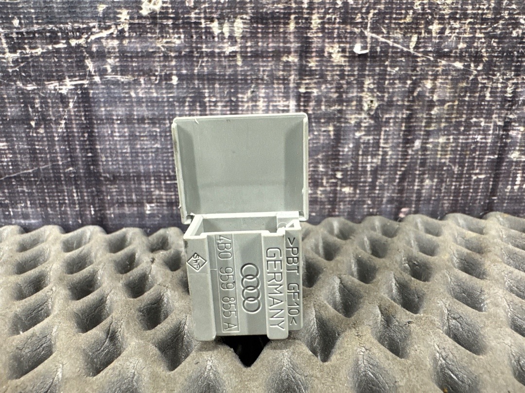 Кнопка стеклоподъемника, 250 рублей, Красноярск