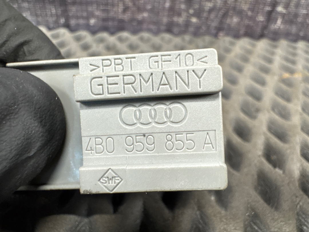 Кнопка стеклоподъемника, 250 рублей, Красноярск