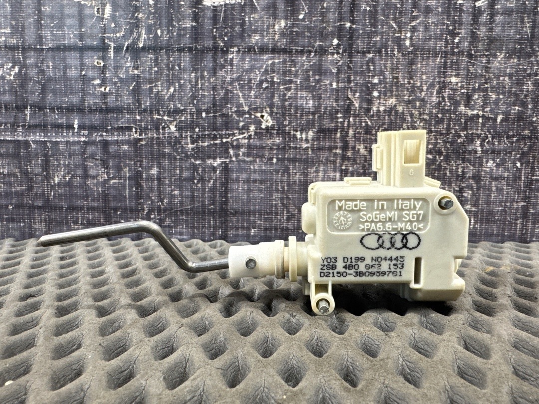 Замок лючка бензобака, 700 рублей, Красноярск