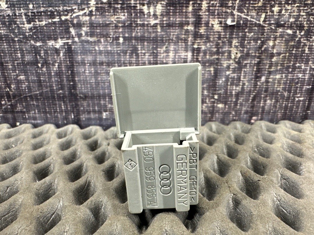 Кнопка стеклоподъемника, 250 рублей, Красноярск