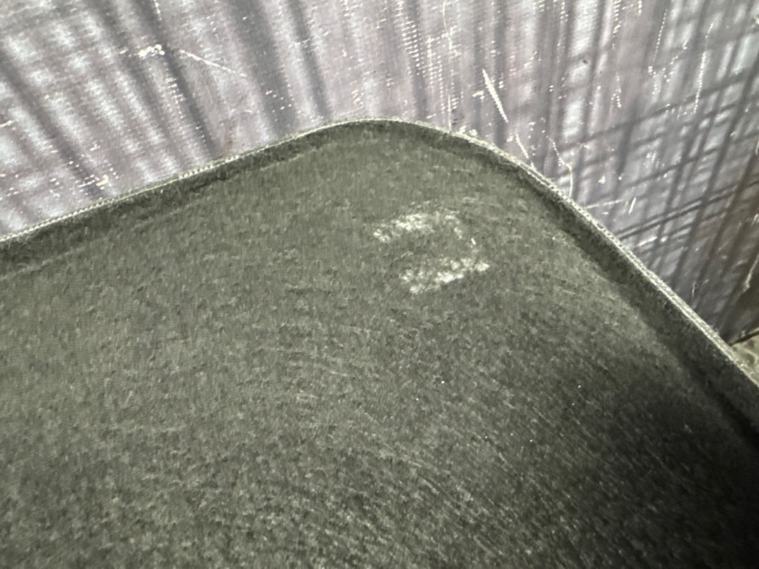 Обшивка крышки багажника, 400 рублей, Красноярск