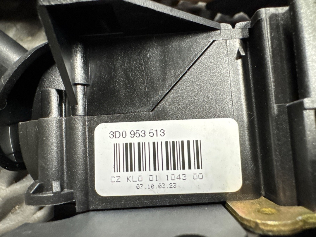 Подрулевой переключатель, 2000 рублей, Красноярск