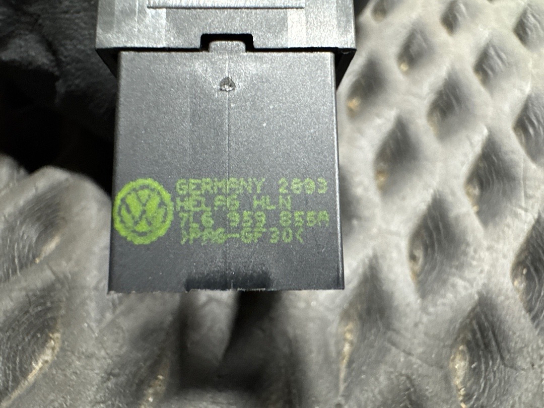 Кнопка стеклоподъемника, 150 рублей, Красноярск