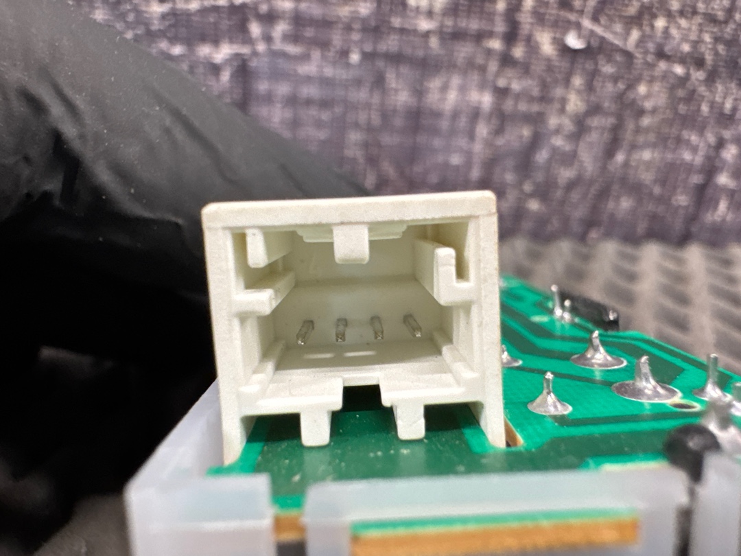 Плафон салона, 200 рублей, Красноярск