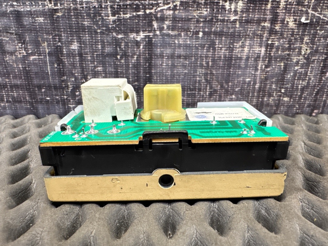 Плафон салона, 200 рублей, Красноярск