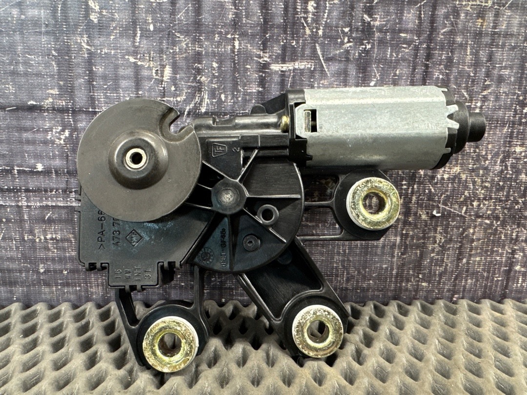 Мотор стеклоочистителя, 2500 рублей, Красноярск