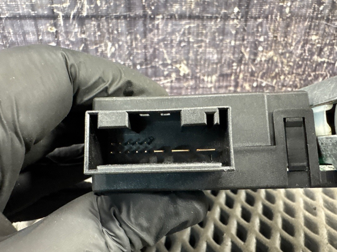 Мотор люка, 600 рублей, Красноярск