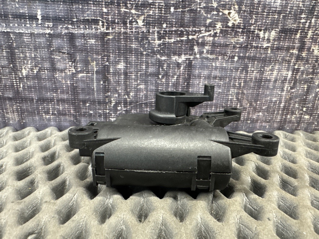 Мотор заслонки печки, 700 рублей, Красноярск