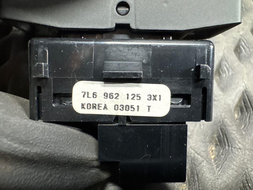 Кнопка центрального замка, 350 рублей, Красноярск