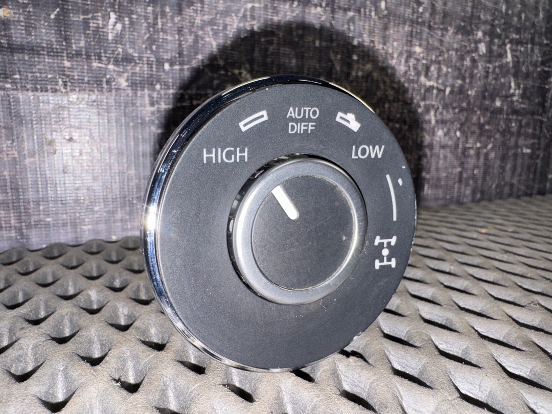 Переключатель блокировки дифференциала, 500 рублей, Красноярск