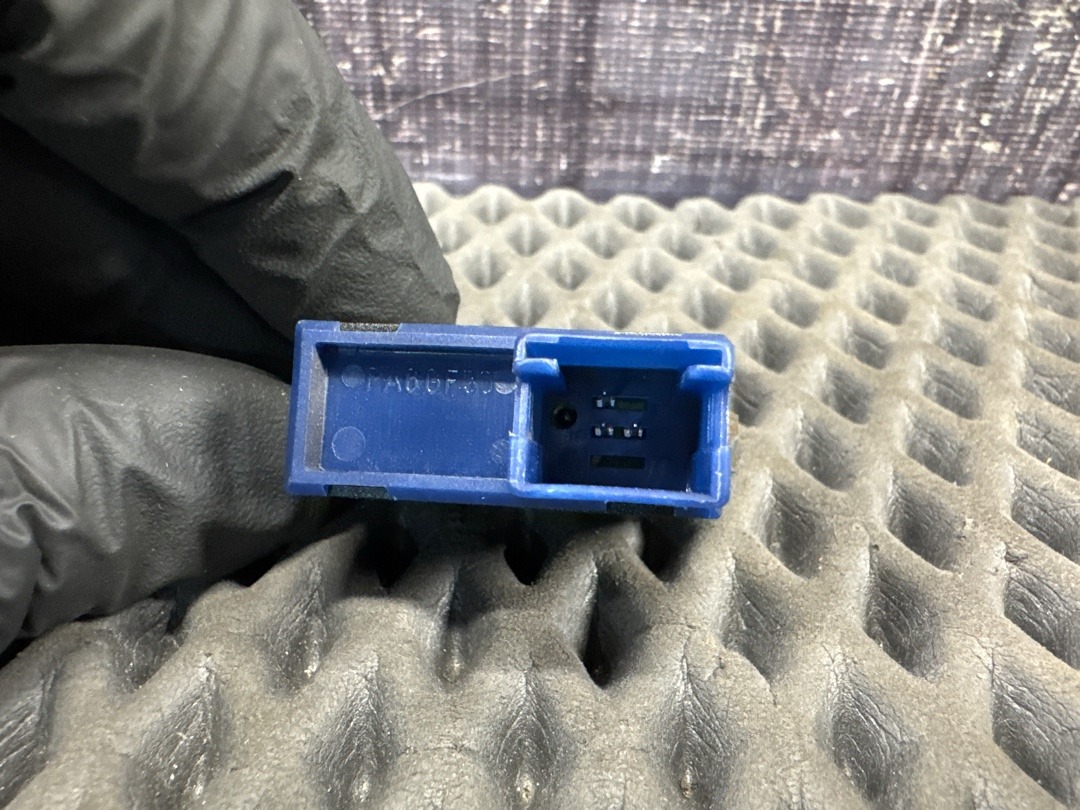 Кнопка открывания багажника, 276 рублей, Красноярск