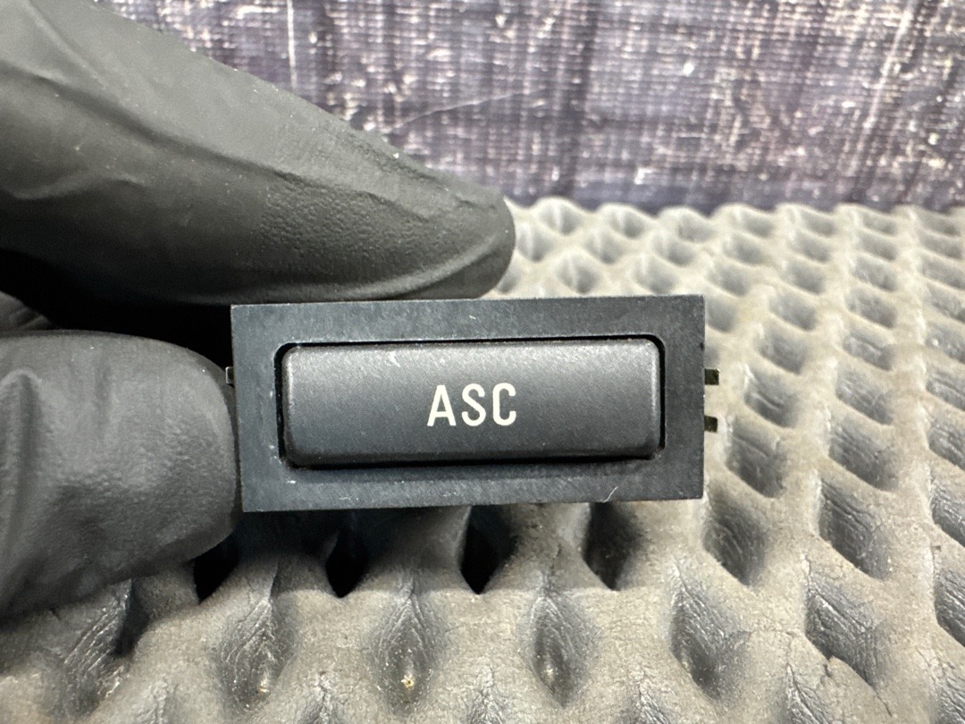 Кнопка ASC, 90 рублей, Красноярск