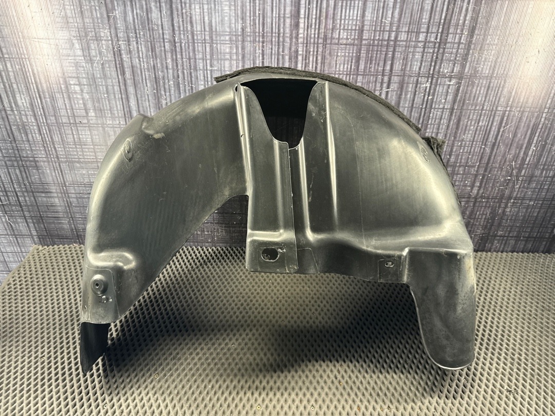 Подкрылок, 1760 рублей, Красноярск