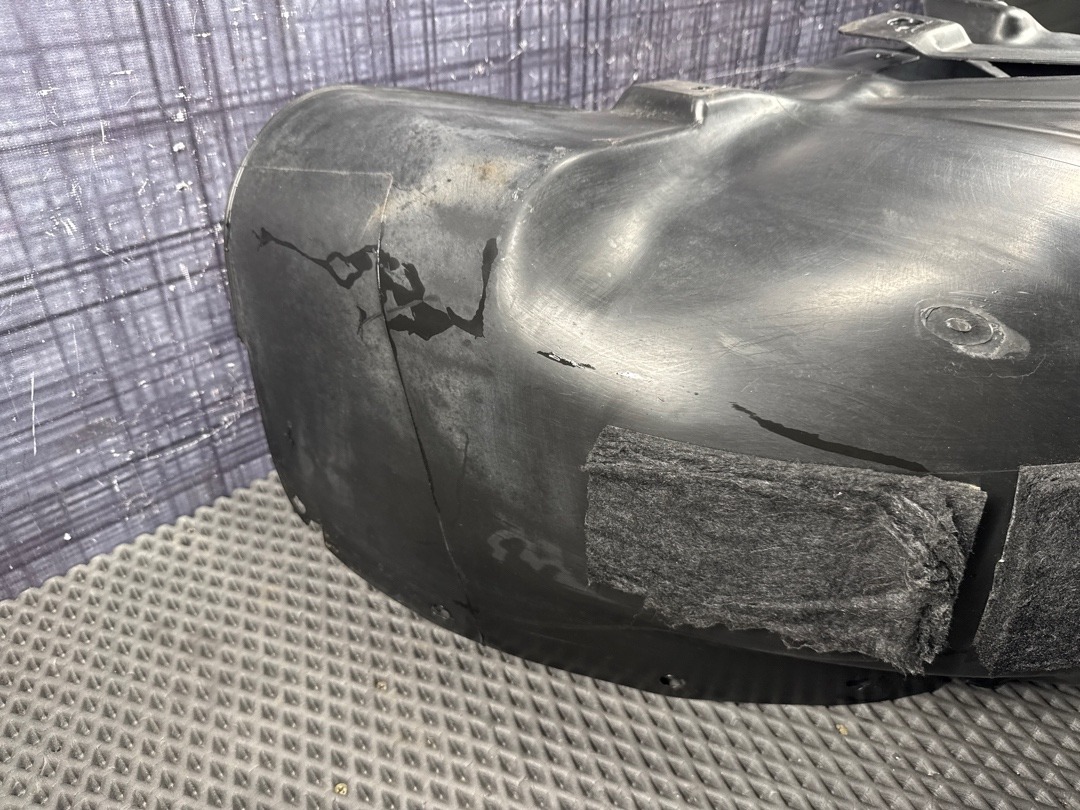 Подкрылок, 1760 рублей, Красноярск