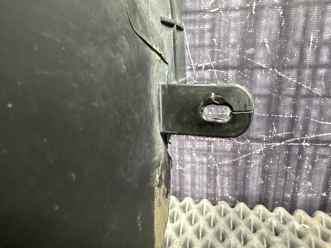 Подкрылок, 1760 рублей, Красноярск