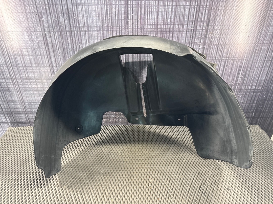 Подкрылок, 1760 рублей, Красноярск