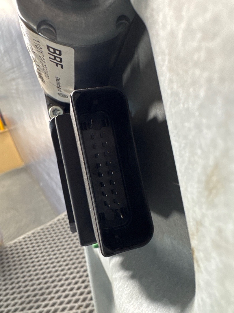 Стеклоподъемник, 2360 рублей, Красноярск