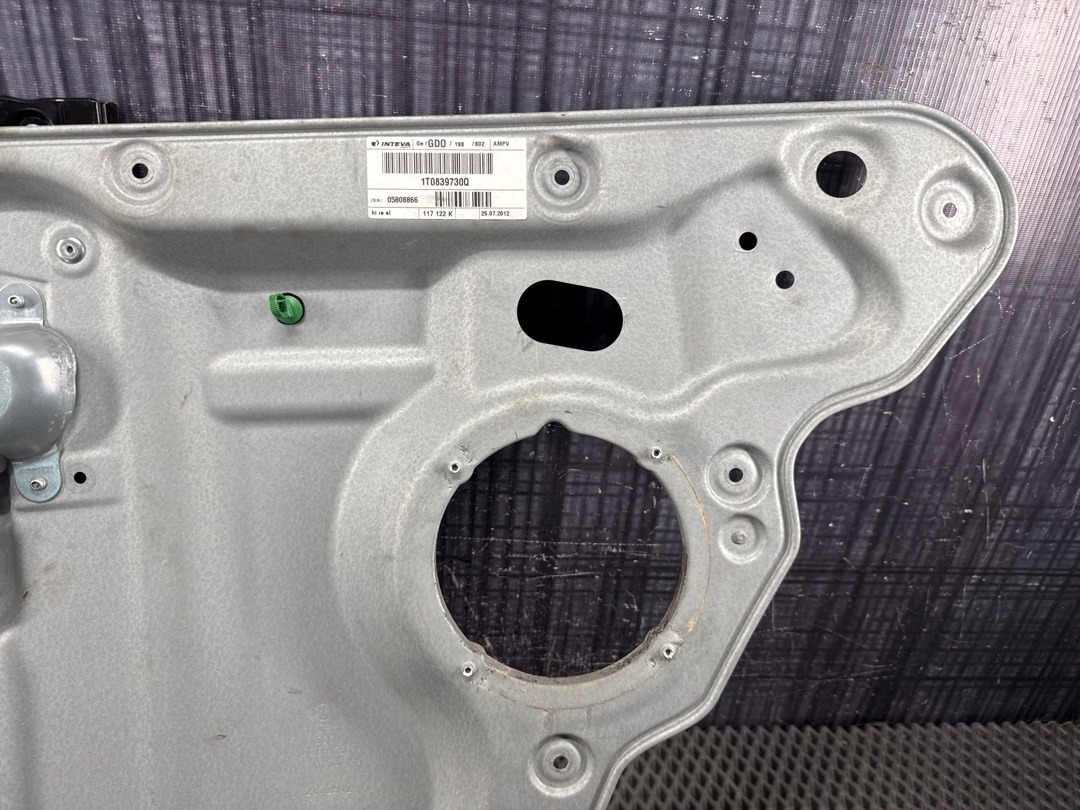 Стеклоподъемник, 2360 рублей, Красноярск