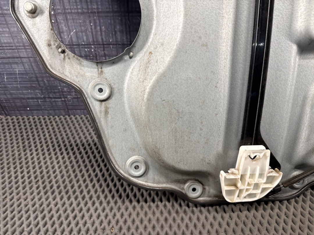 Стеклоподъемник, 2360 рублей, Красноярск