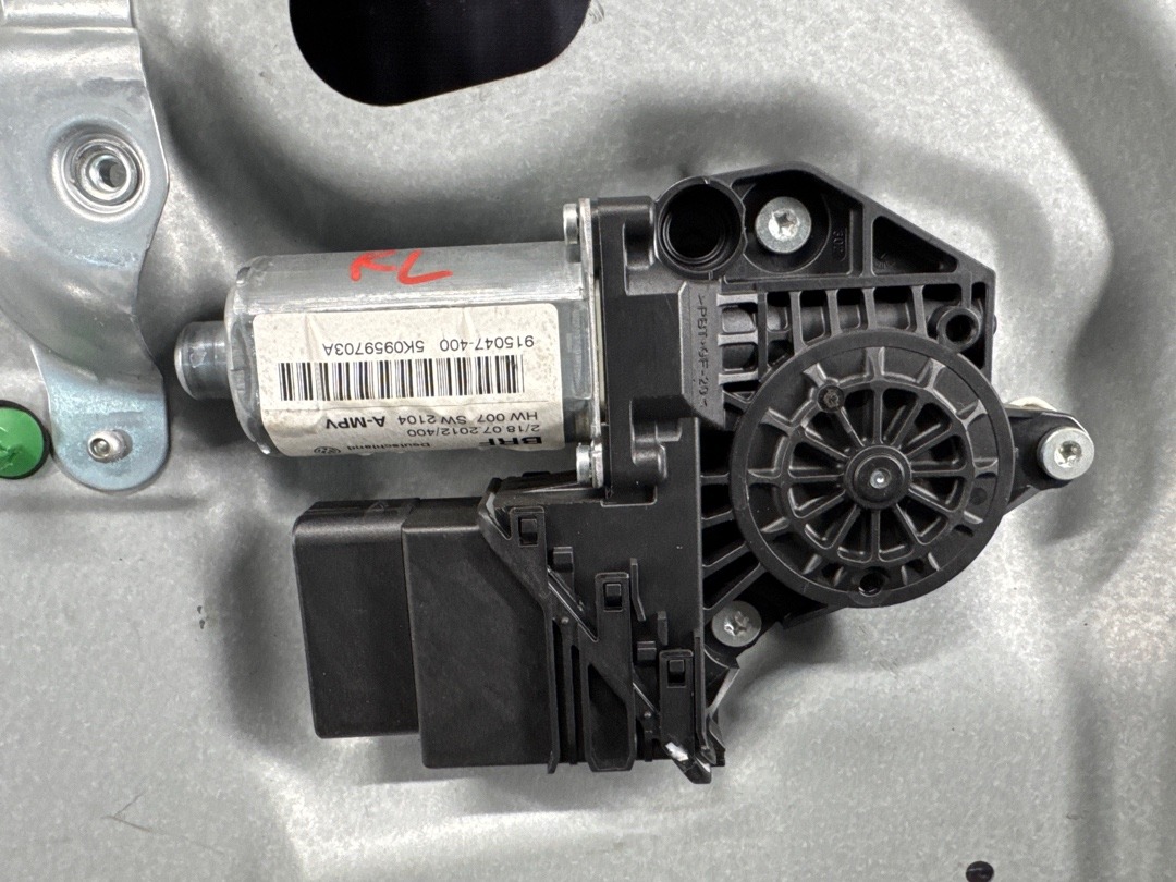 Стеклоподъемник, 2360 рублей, Красноярск