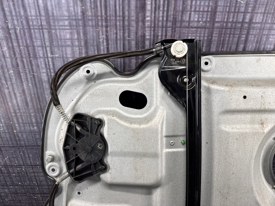 Стеклоподъемник, 2360 рублей, Красноярск