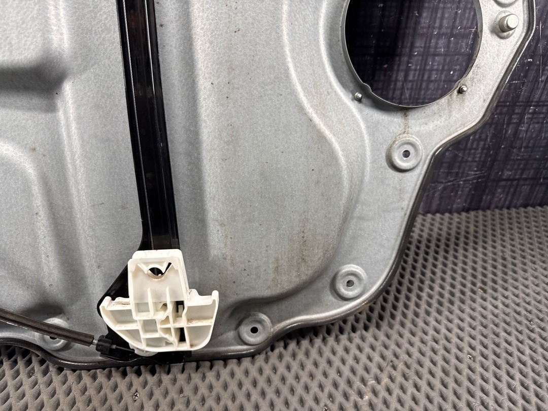 Стеклоподъемник, 2360 рублей, Красноярск