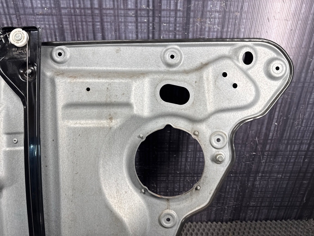 Стеклоподъемник, 2360 рублей, Красноярск