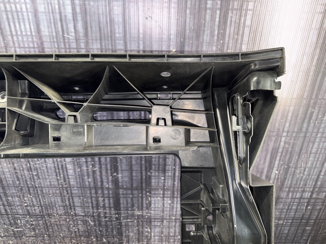 Рамка радиатора, 13620 рублей, Красноярск