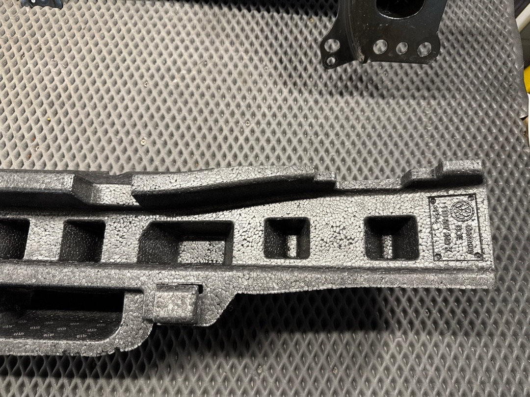 Усилитель бампера, 6980 рублей, Красноярск