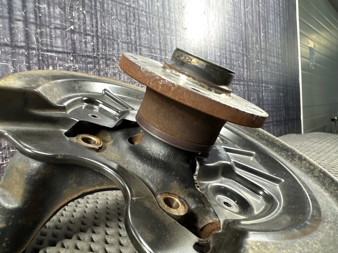 Поворотный кулак, 3680 рублей, Красноярск