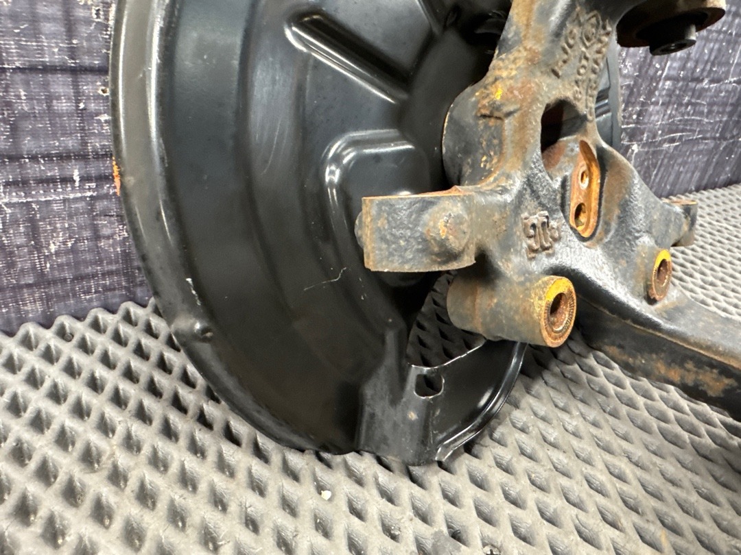 Поворотный кулак, 3680 рублей, Красноярск