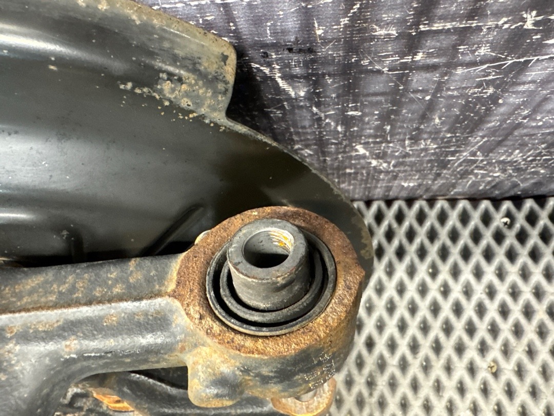 Поворотный кулак, 3680 рублей, Красноярск