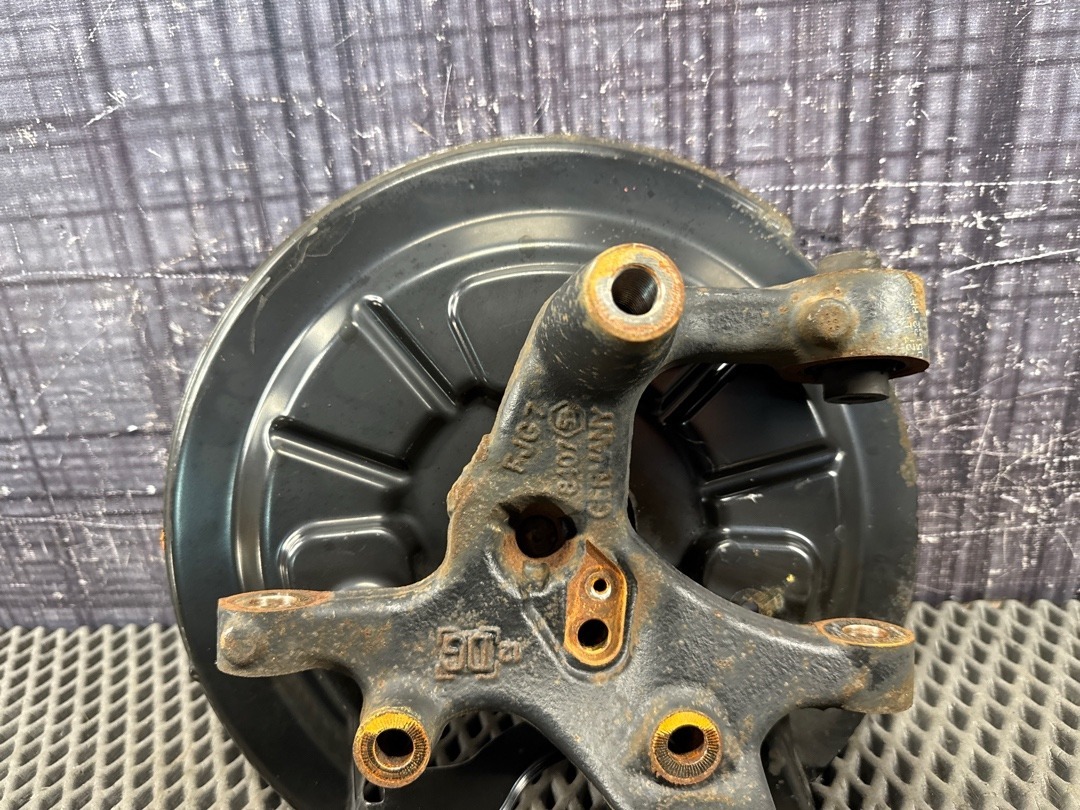 Поворотный кулак, 3680 рублей, Красноярск