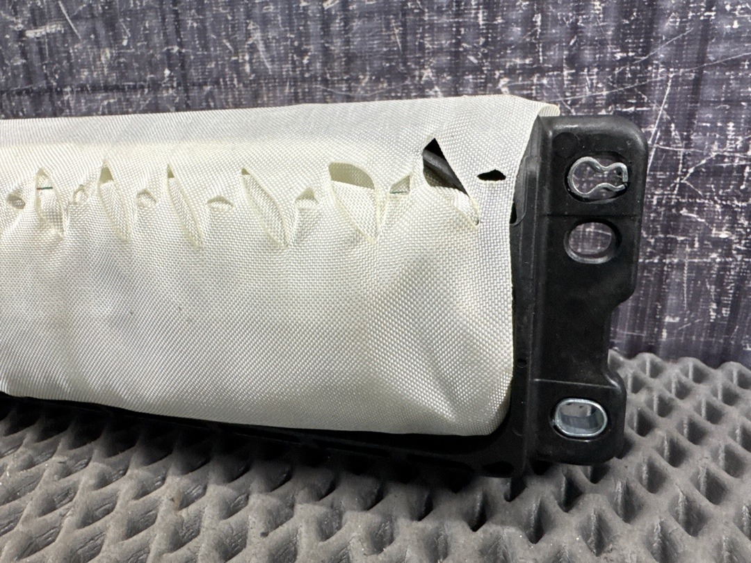 Подушка безопасности, 3720 рублей, Красноярск