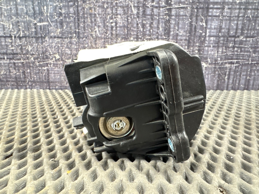 Подушка безопасности, 3720 рублей, Красноярск