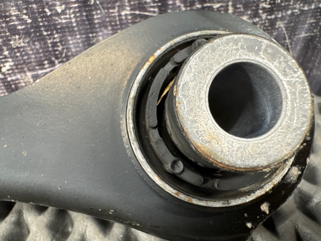 Рычаг подвески, 1520 рублей, Красноярск