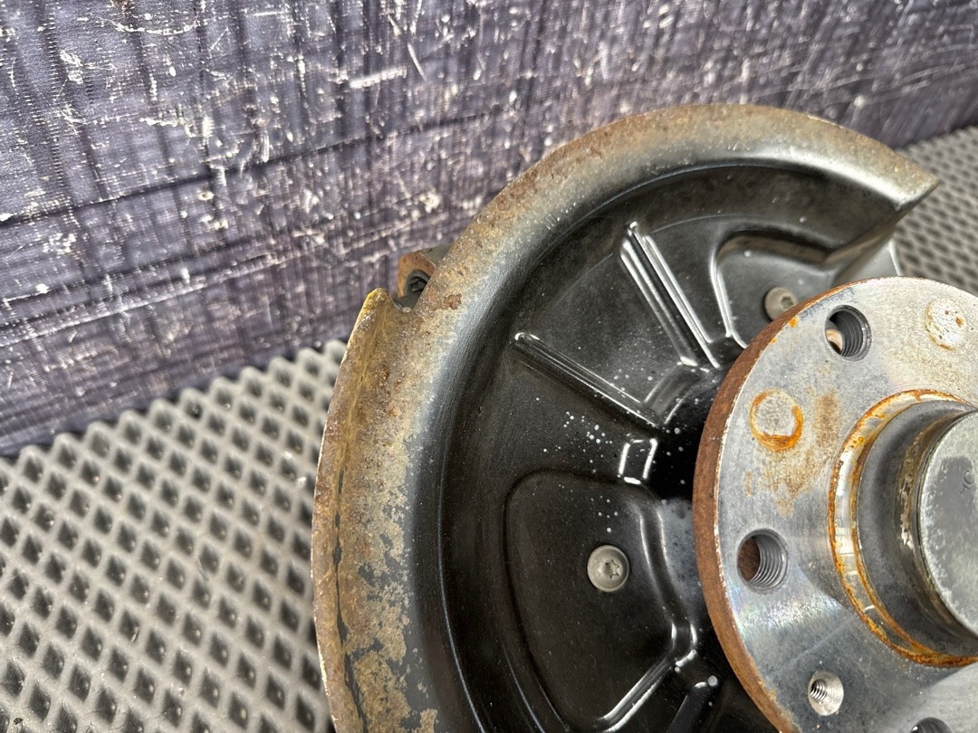 Поворотный кулак, 3680 рублей, Красноярск