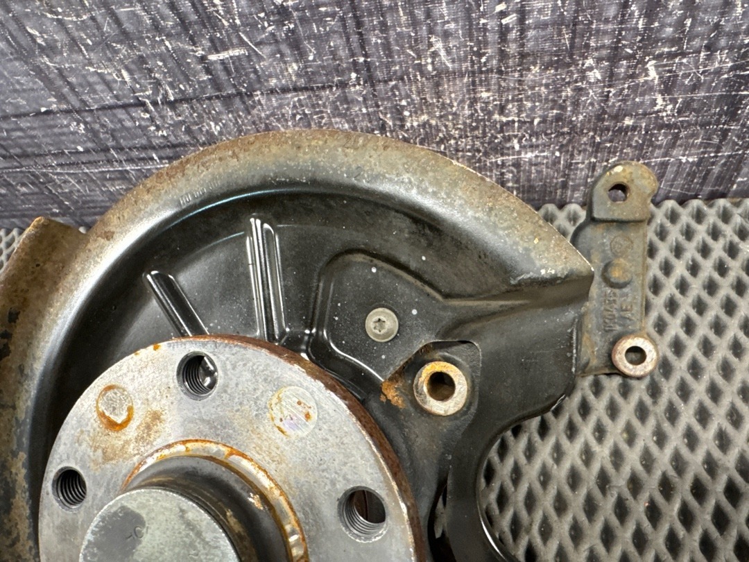 Поворотный кулак, 3680 рублей, Красноярск