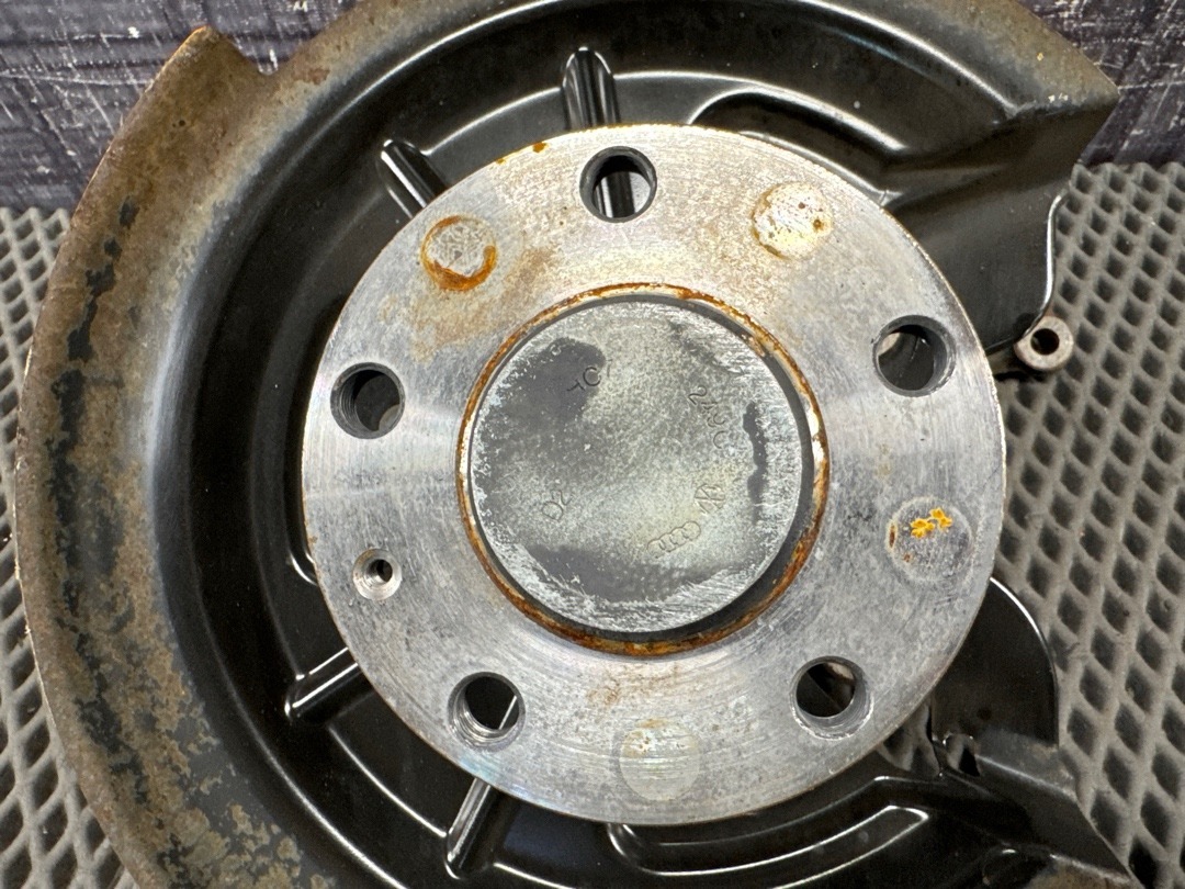 Поворотный кулак, 3680 рублей, Красноярск