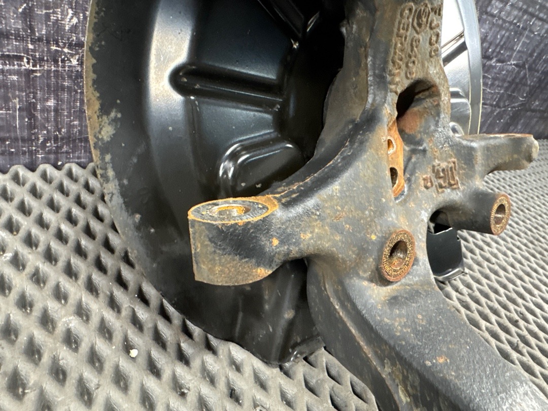 Поворотный кулак, 3680 рублей, Красноярск