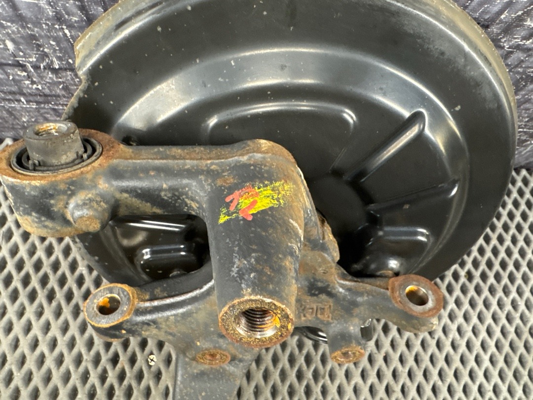 Поворотный кулак, 3680 рублей, Красноярск