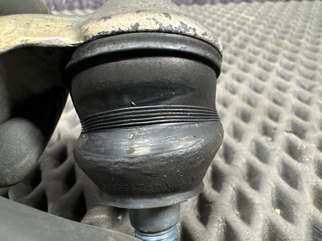 Тяга рулевая с наконечником, 1820 рублей, Красноярск