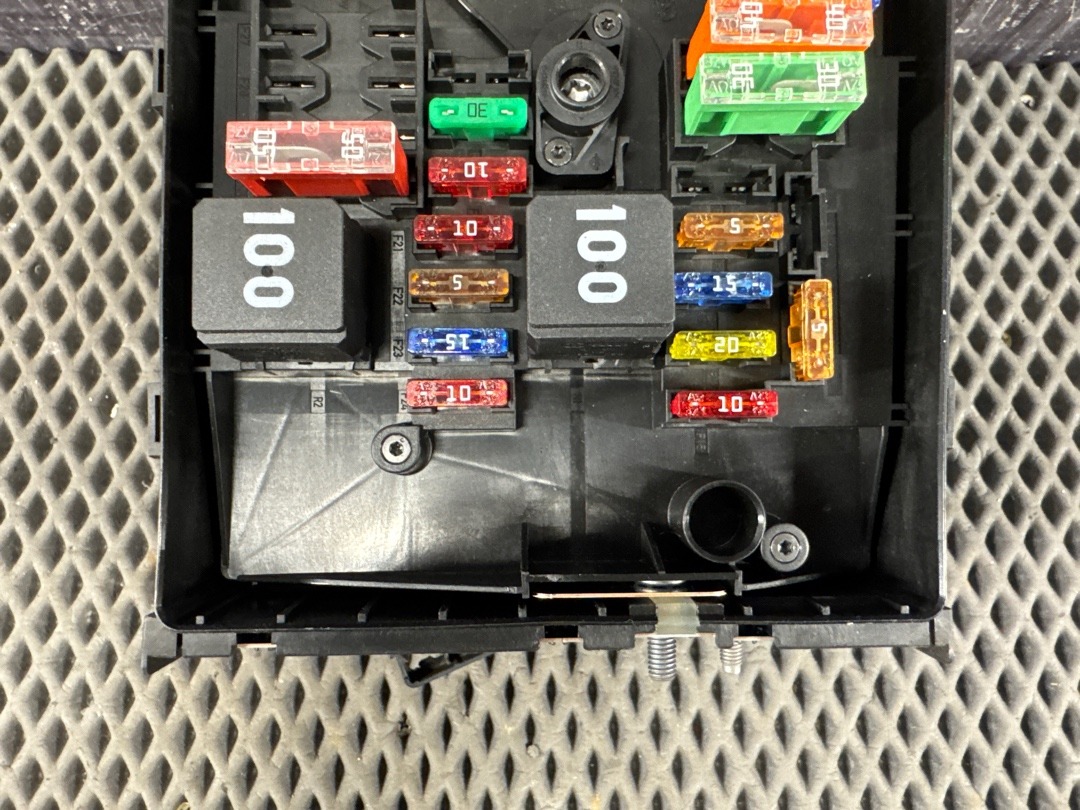 Блок предохранителей, 2820 рублей, Красноярск