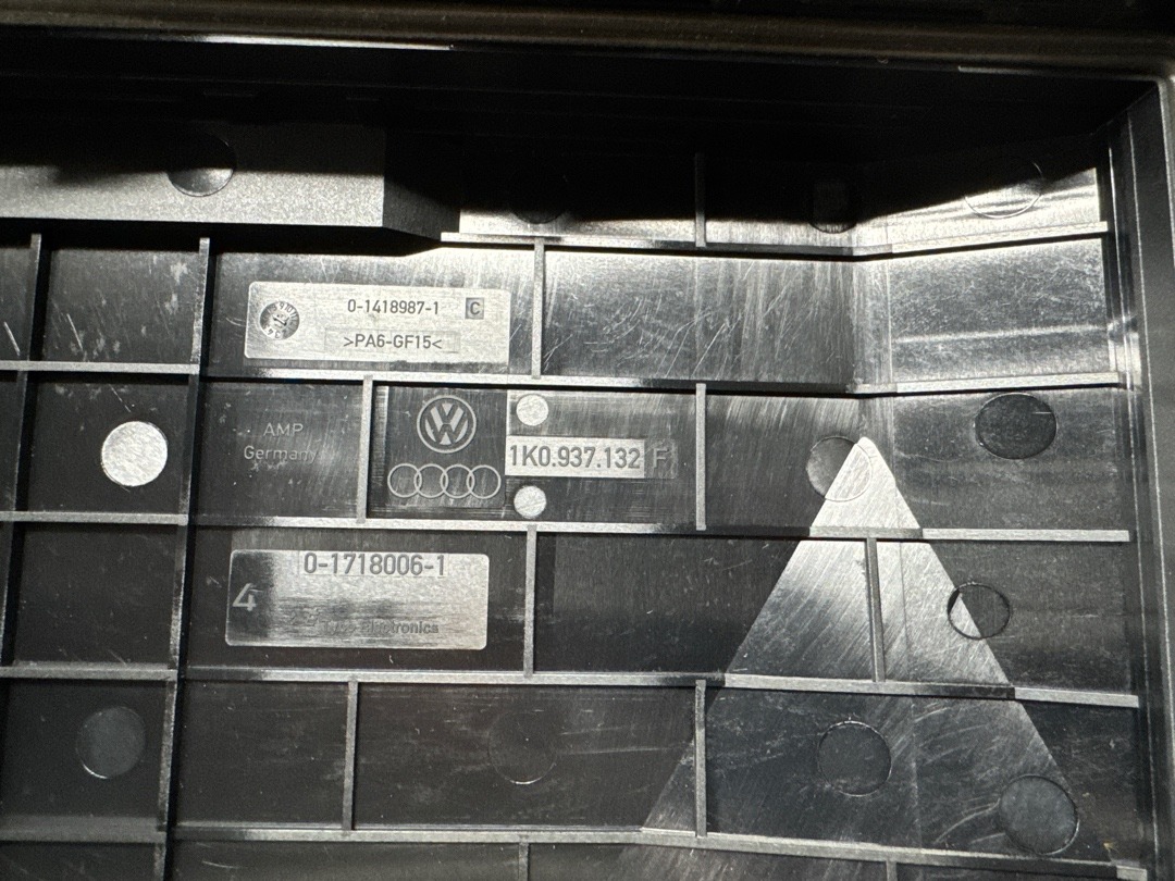 Блок предохранителей, 2820 рублей, Красноярск