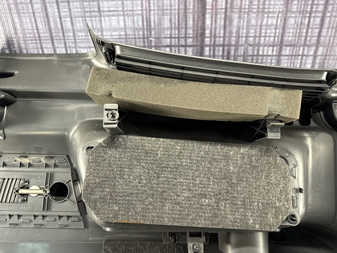 Обшивка багажника, 3910 рублей, Красноярск