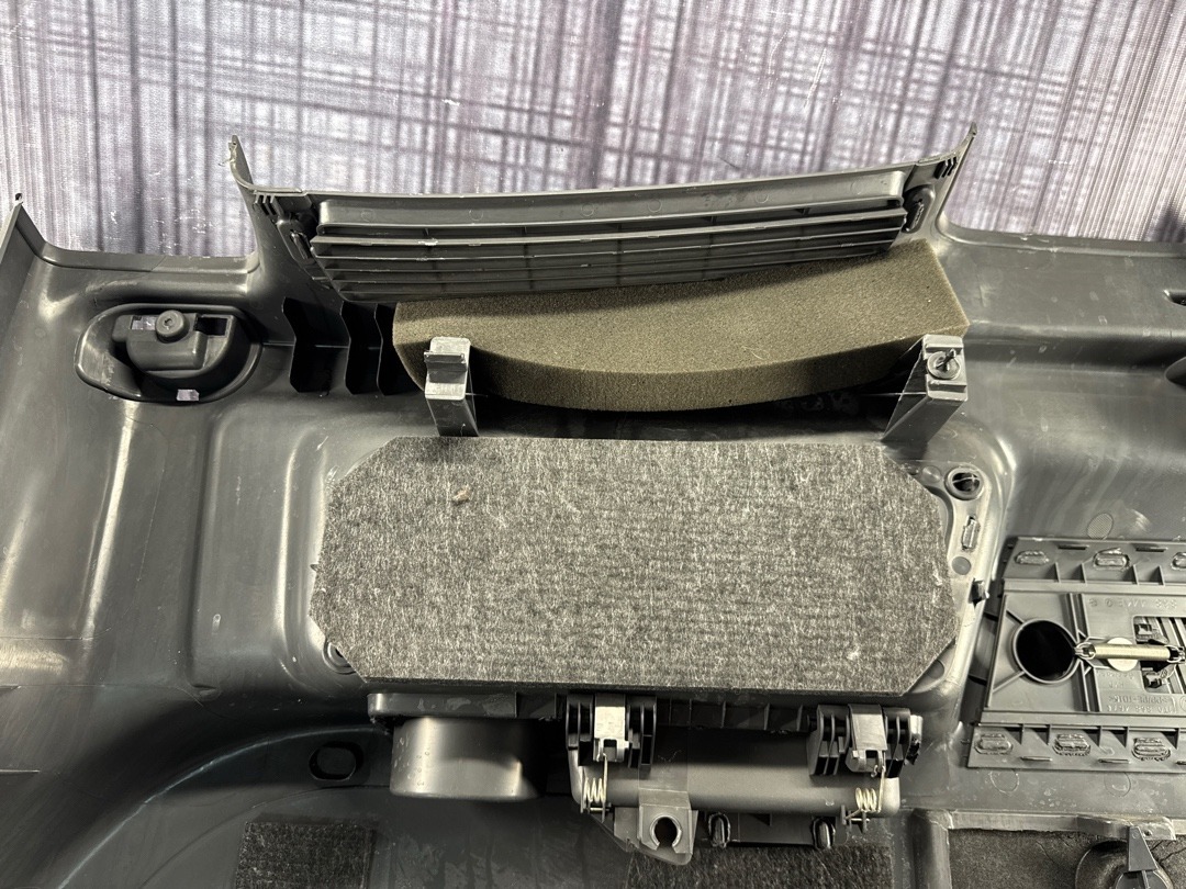 Обшивка багажника, 3910 рублей, Красноярск