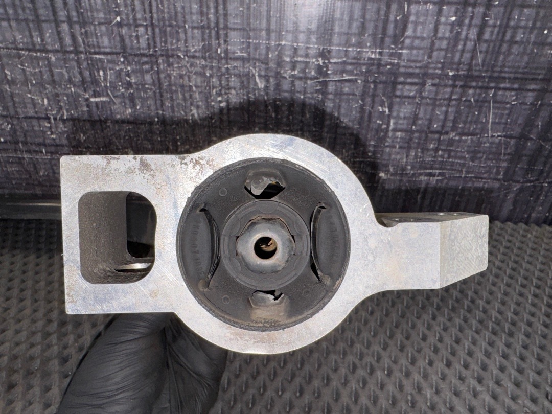 Рычаг подвески, 3230 рублей, Красноярск