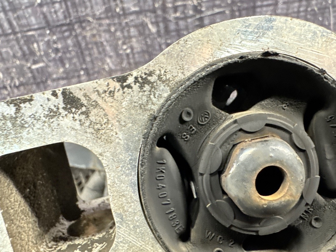 Рычаг подвески, 3230 рублей, Красноярск