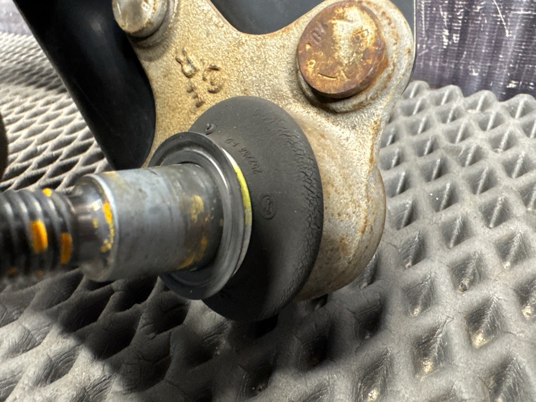 Рычаг подвески, 3230 рублей, Красноярск