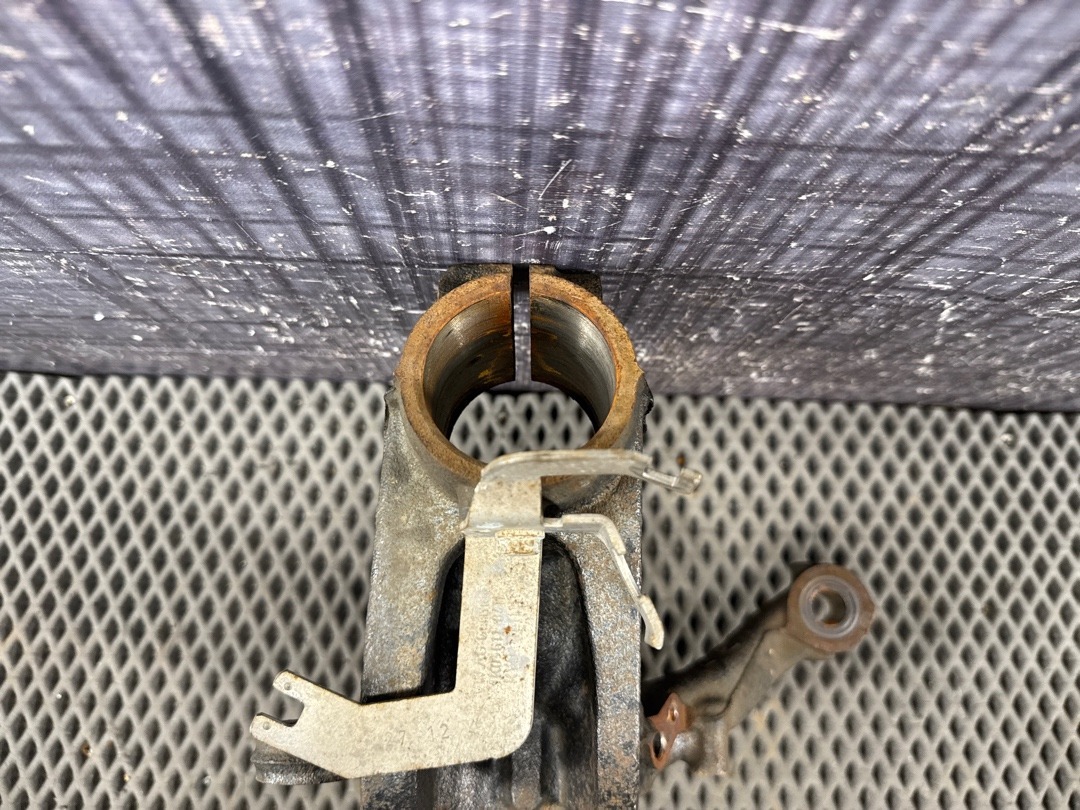 Поворотный кулак, 2370 рублей, Красноярск